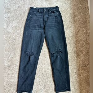 Black American Eagle Mom Jeans